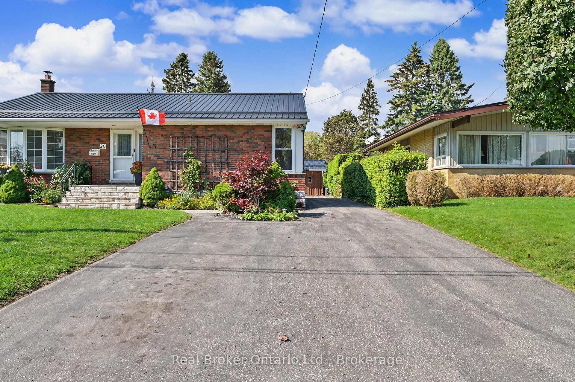 Photo 3 of 20 Freeman Drive, Port Hope — HOMEH