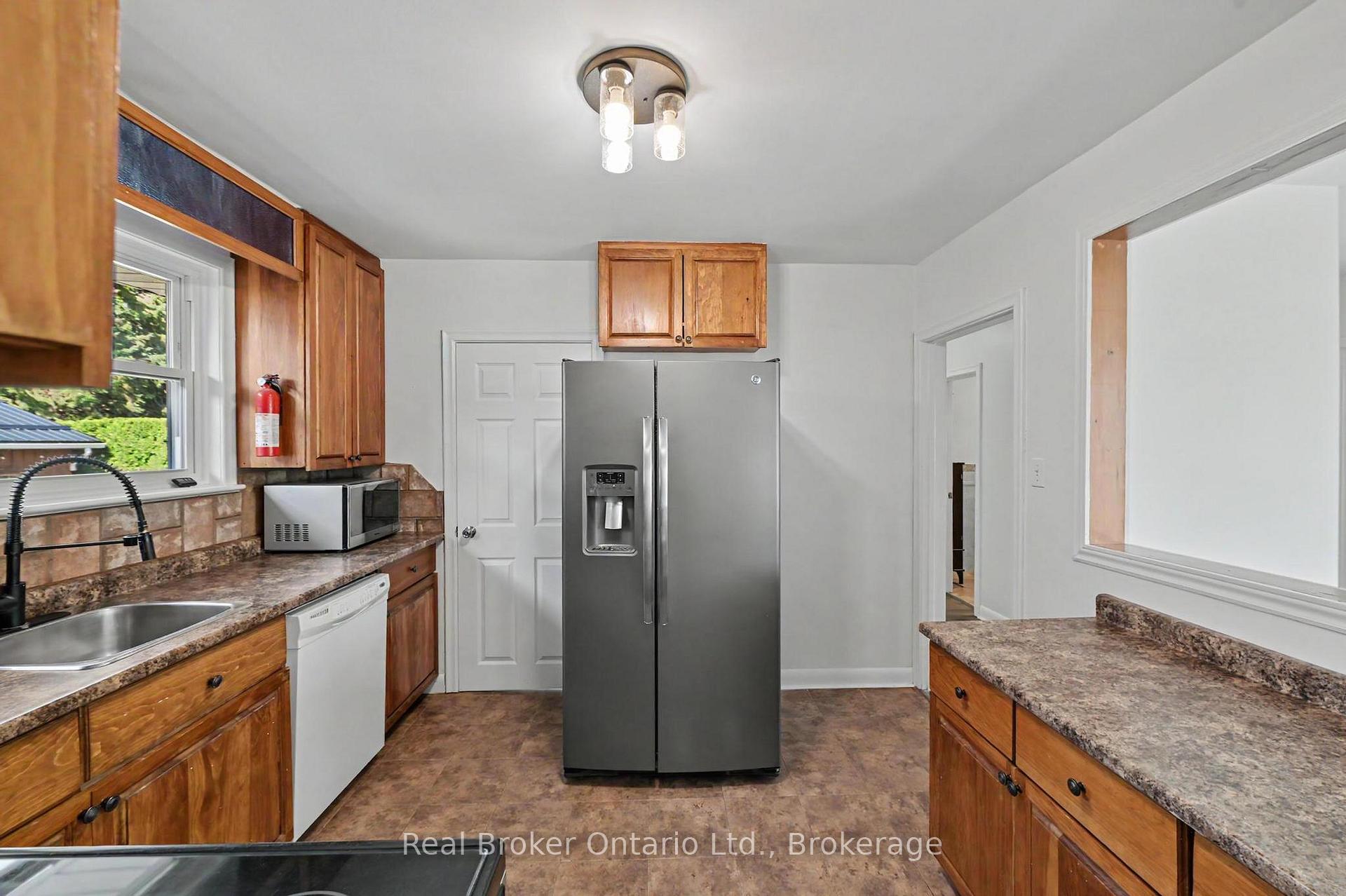 Photo 15 of 20 Freeman Drive, Port Hope — HOMEH