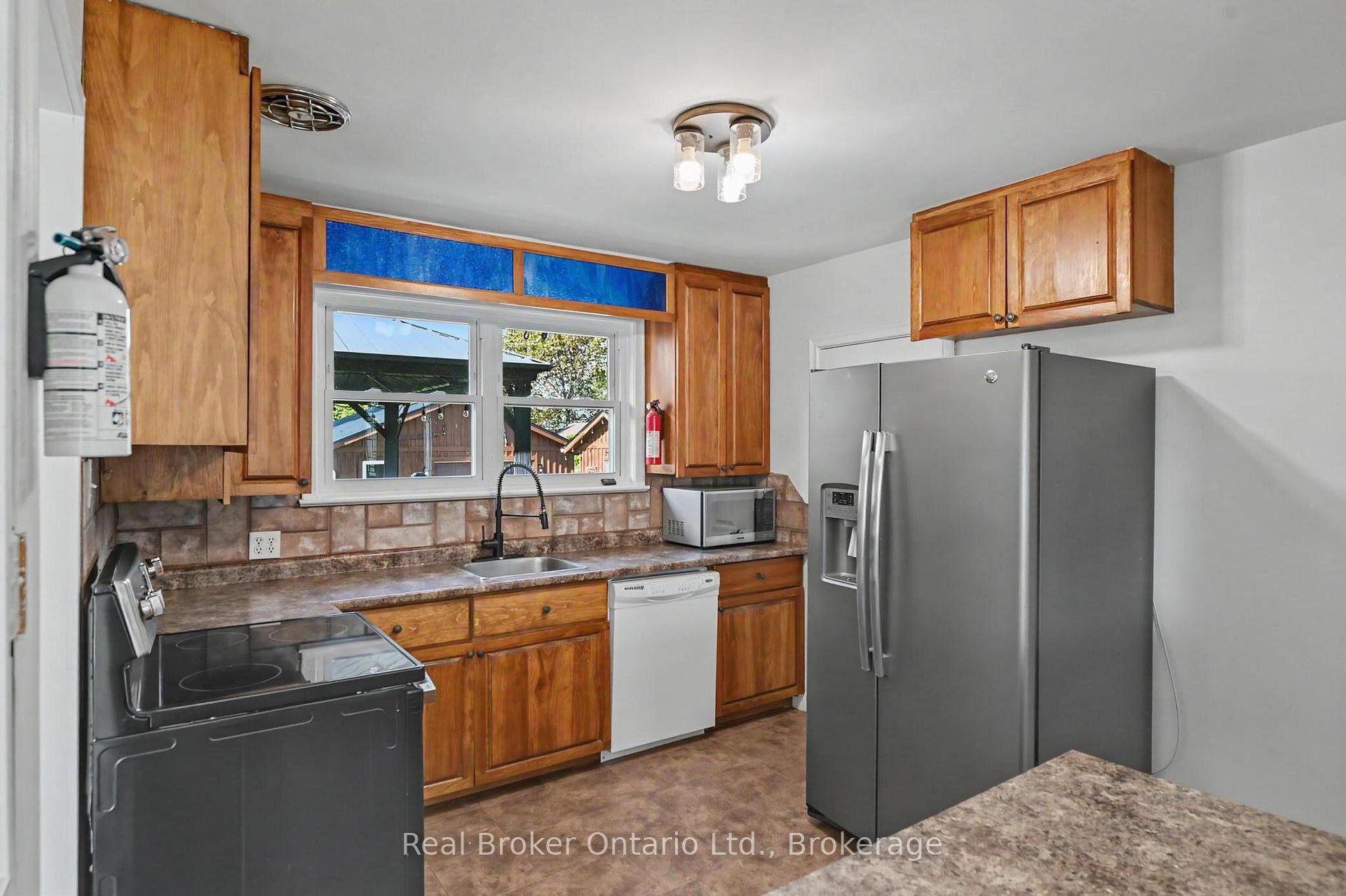 Photo 25 of 20 Freeman Drive, Port Hope — HOMEH