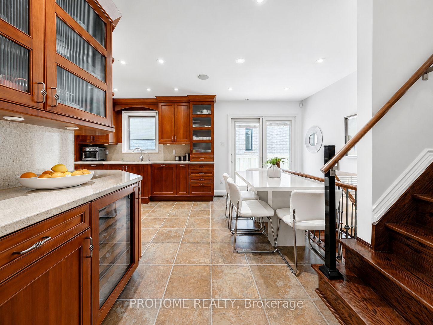 Photo 16 of 16 Tuscay Court, Markham, Unionville — HOMEH