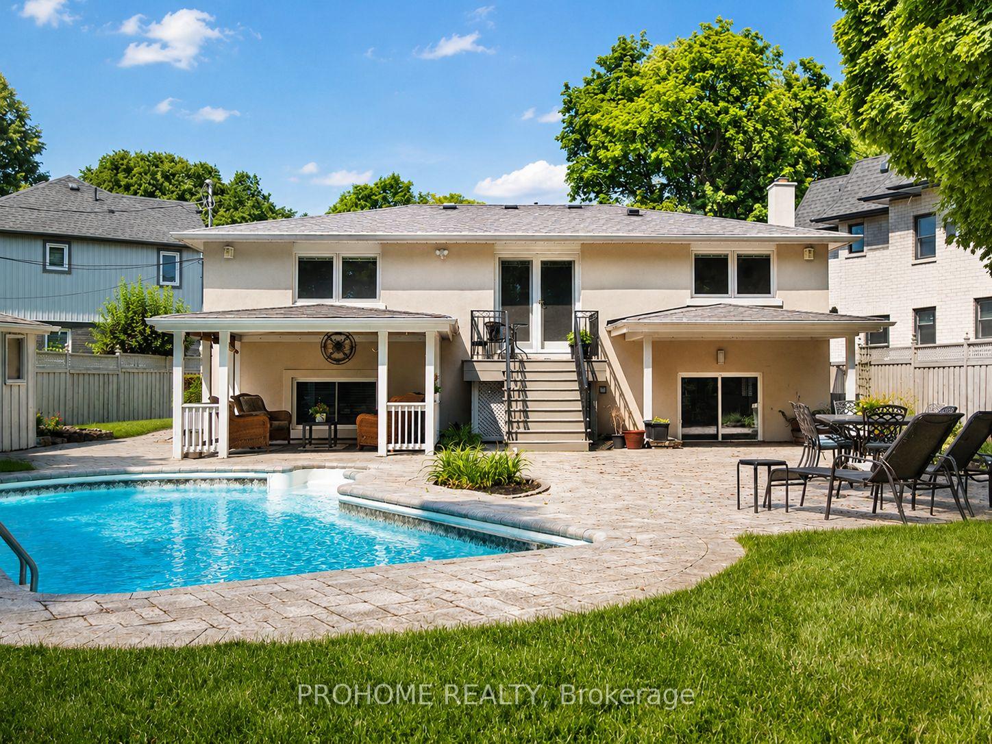 Photo 25 of 16 Tuscay Court, Markham, Unionville — HOMEH