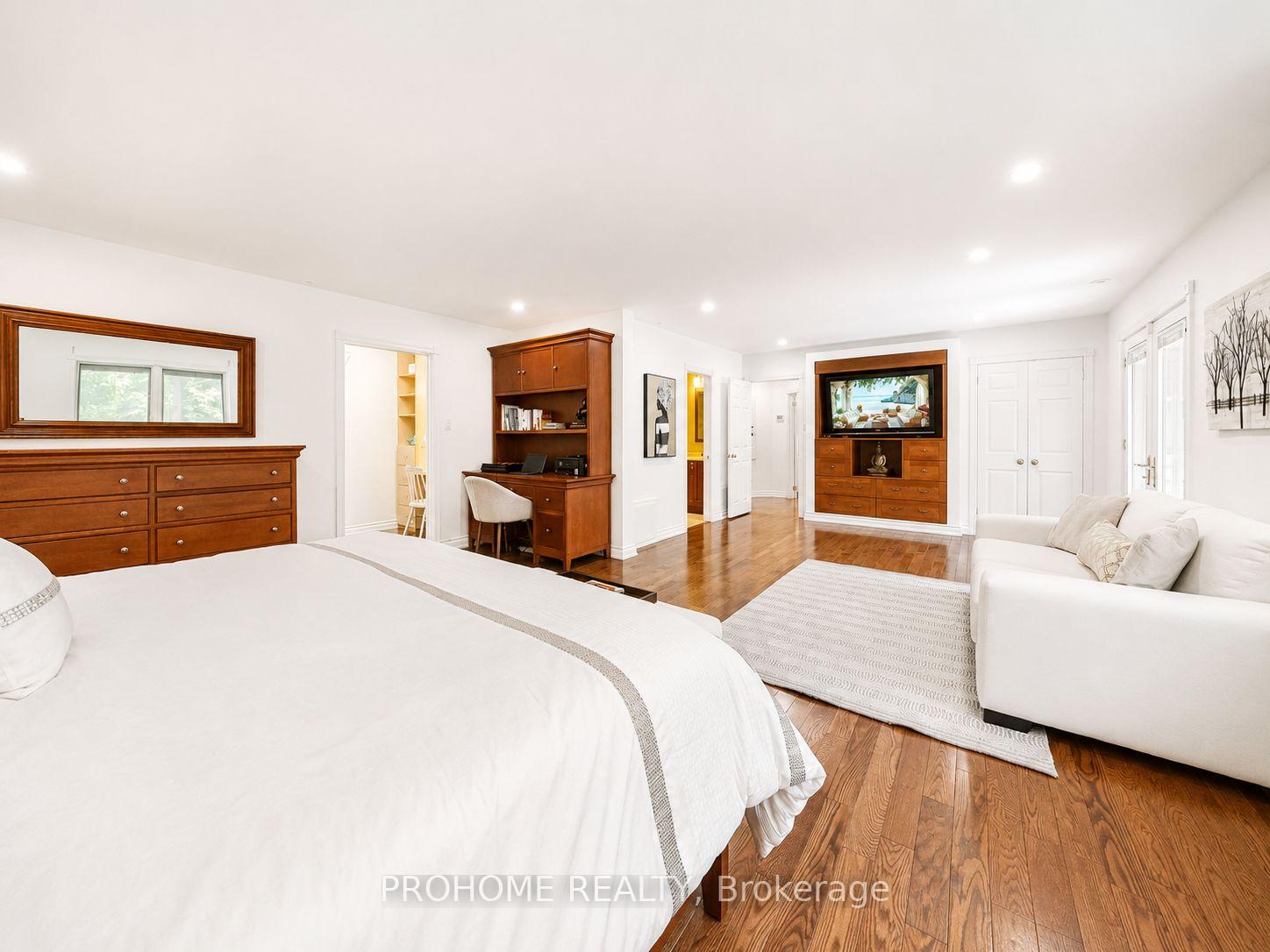 Photo 26 of 16 Tuscay Court, Markham, Unionville — HOMEH