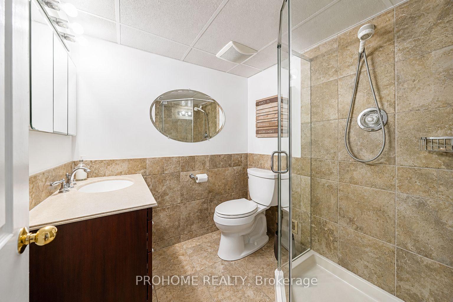 Photo 33 of 16 Tuscay Court, Markham, Unionville — HOMEH