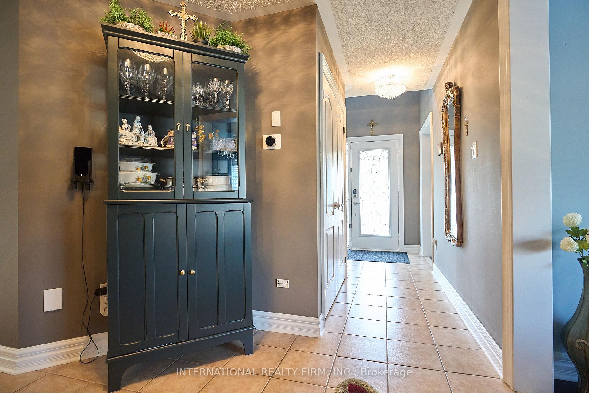 Photo 22 of 212 Pringle Avenue, Milton, Scott — HOMEH