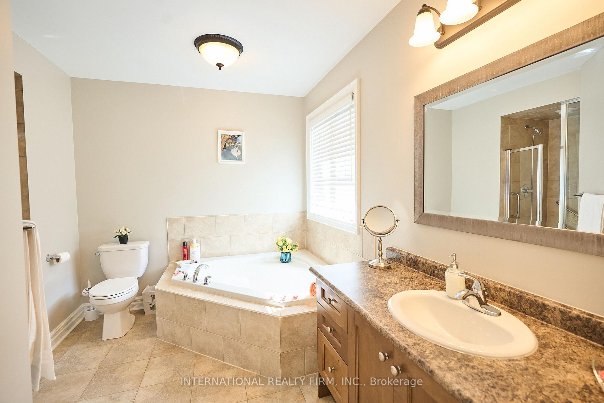 Photo 29 of 212 Pringle Avenue, Milton, Scott — HOMEH