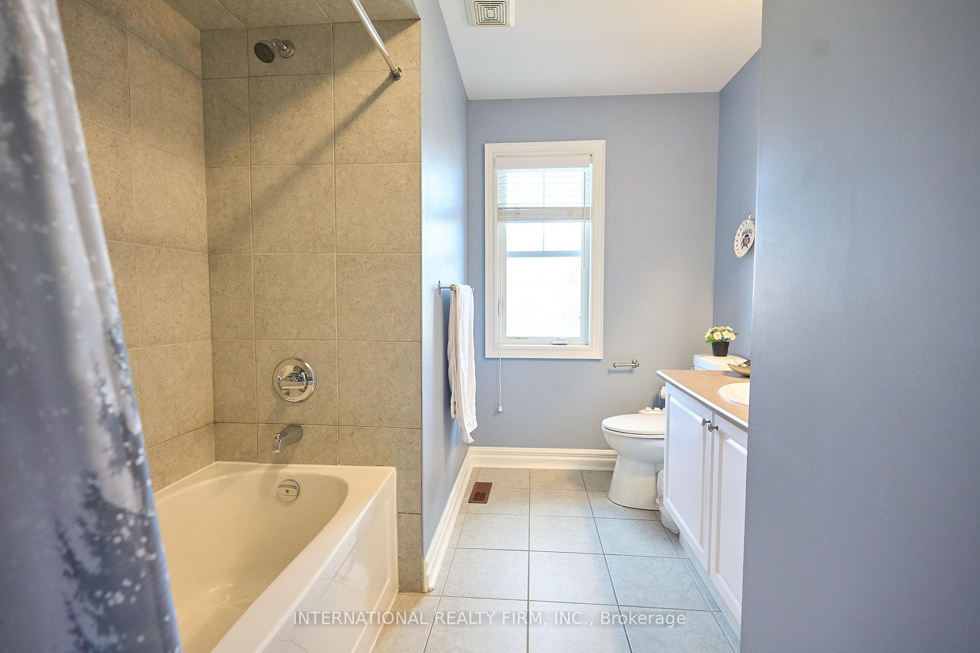 Photo 31 of 212 Pringle Avenue, Milton, Scott — HOMEH