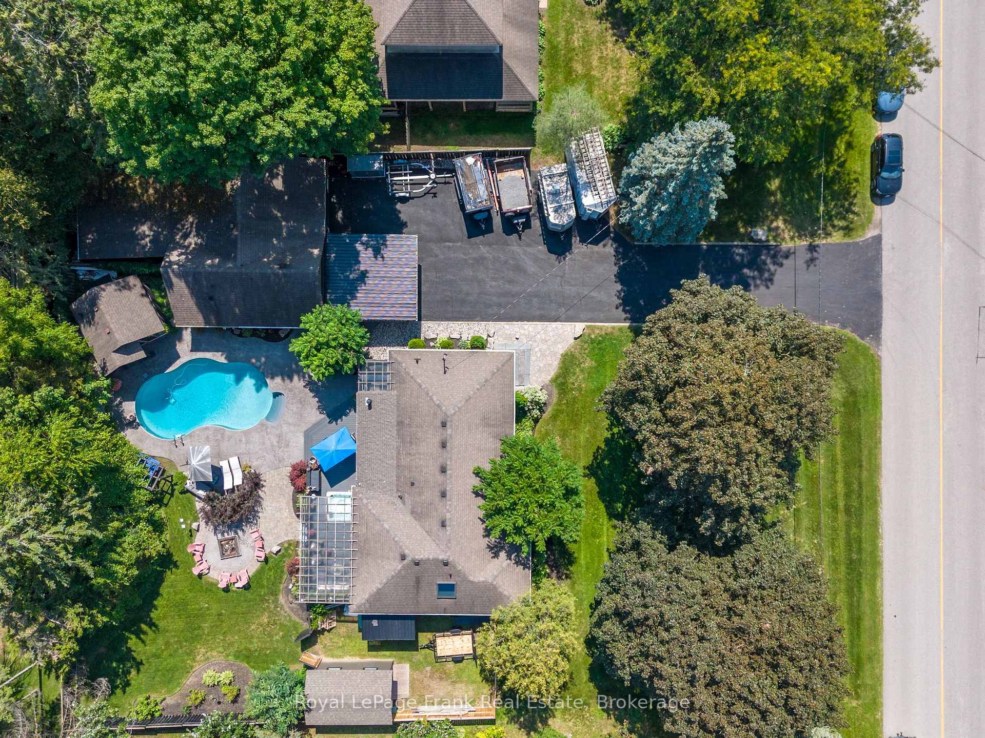 Photo 46 of 4069 Front Street, Uxbridge, Rural Uxbridge — HOMEH