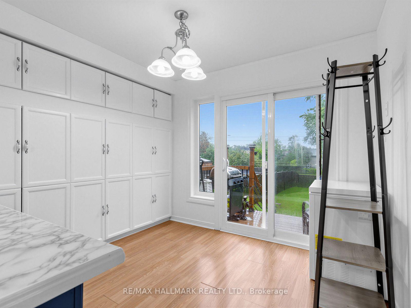 Photo 3 of 1553 Rawlings Drive, Pickering, Liverpool — HOMEH