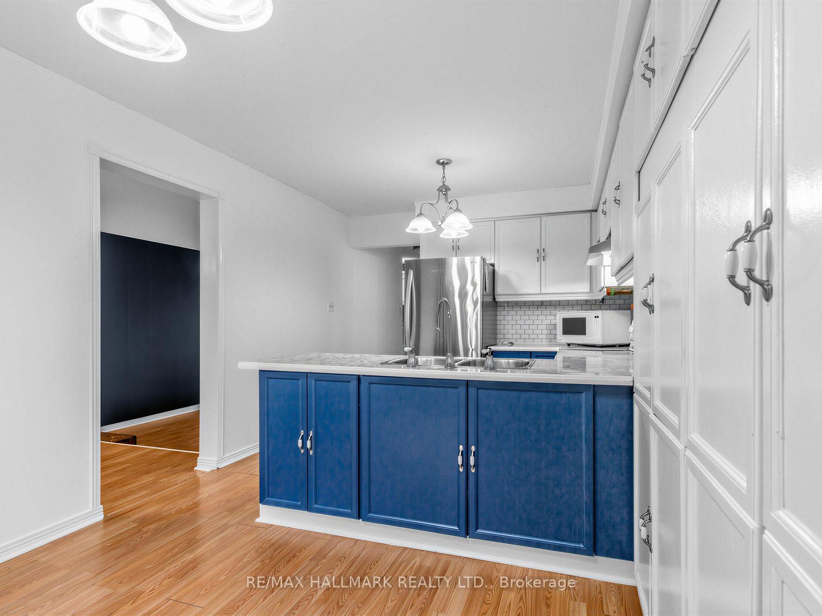 Photo 4 of 1553 Rawlings Drive, Pickering, Liverpool — HOMEH