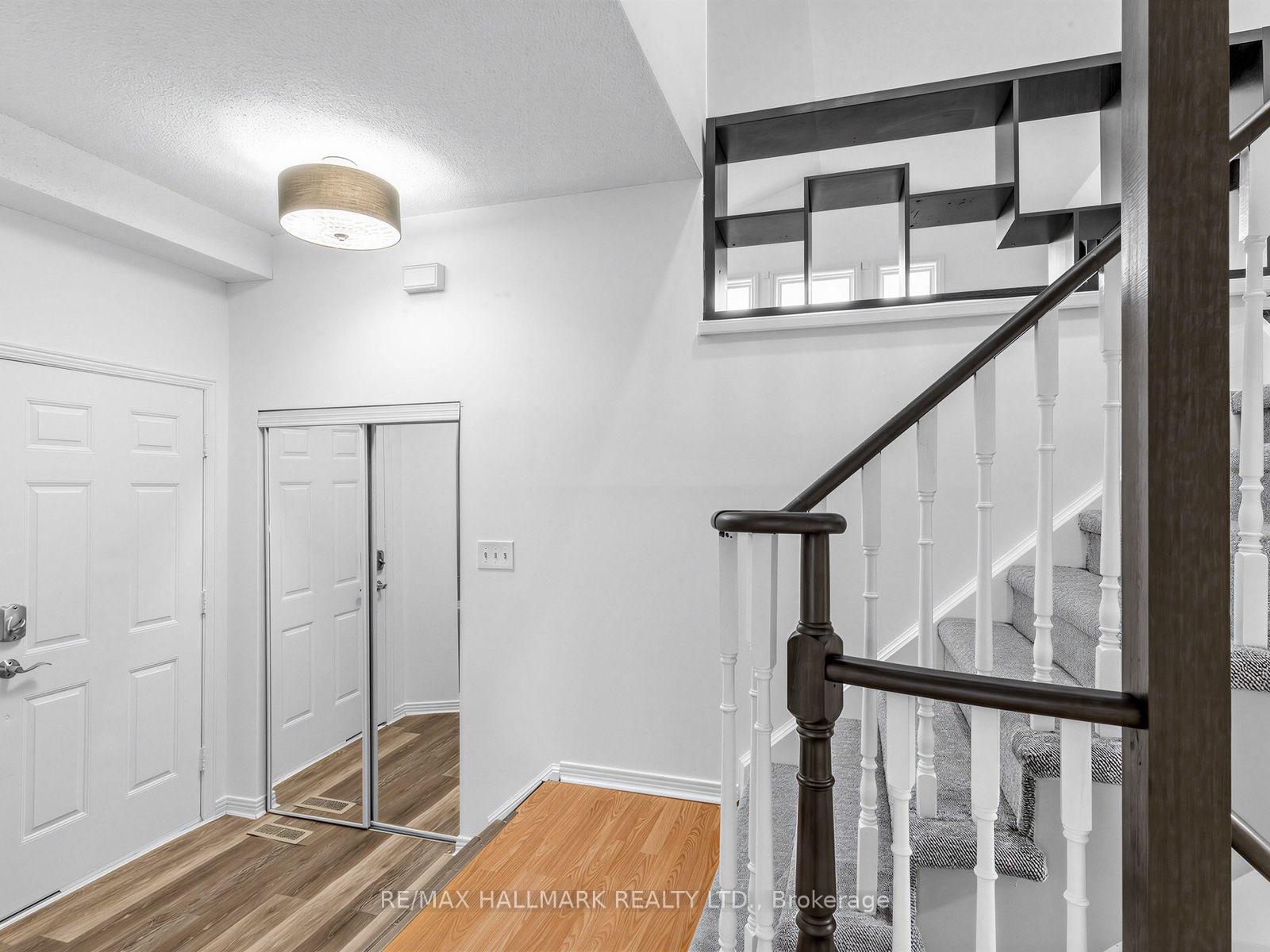 Photo 8 of 1553 Rawlings Drive, Pickering, Liverpool — HOMEH