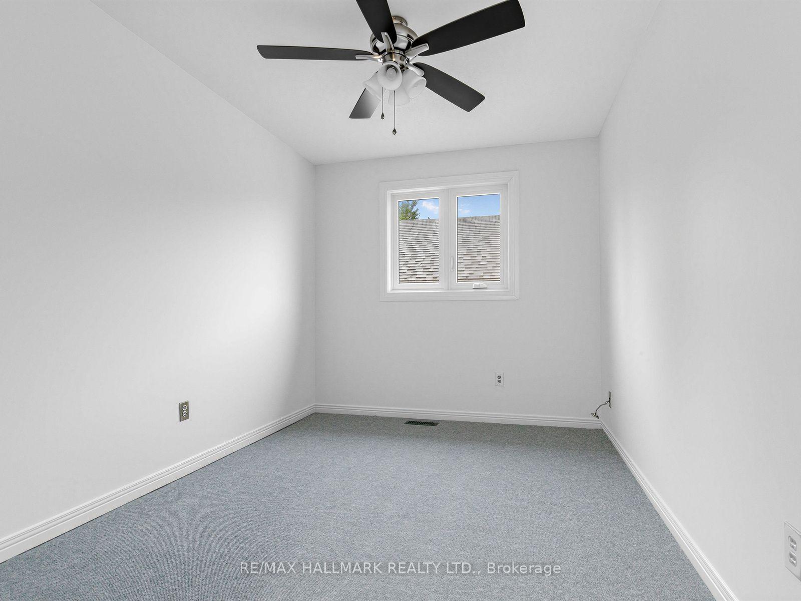 Photo 25 of 1553 Rawlings Drive, Pickering, Liverpool — HOMEH