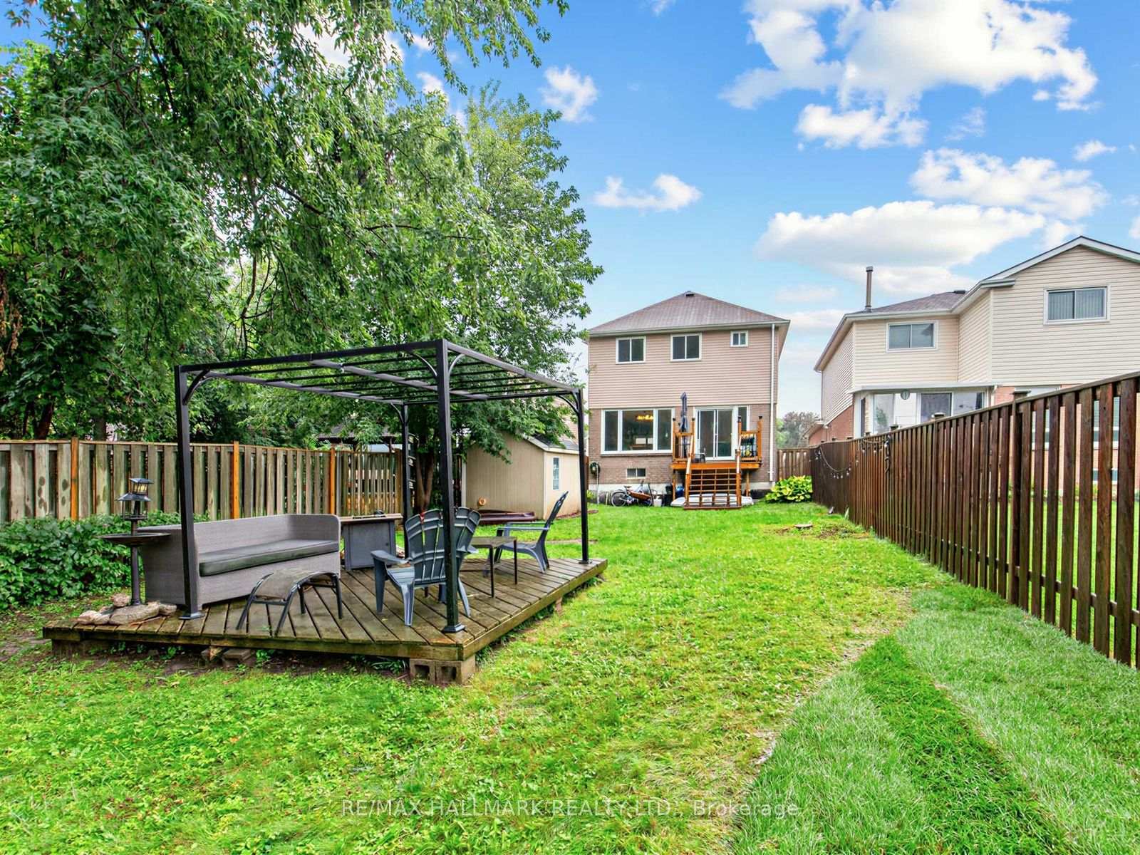 Photo 36 of 1553 Rawlings Drive, Pickering, Liverpool — HOMEH