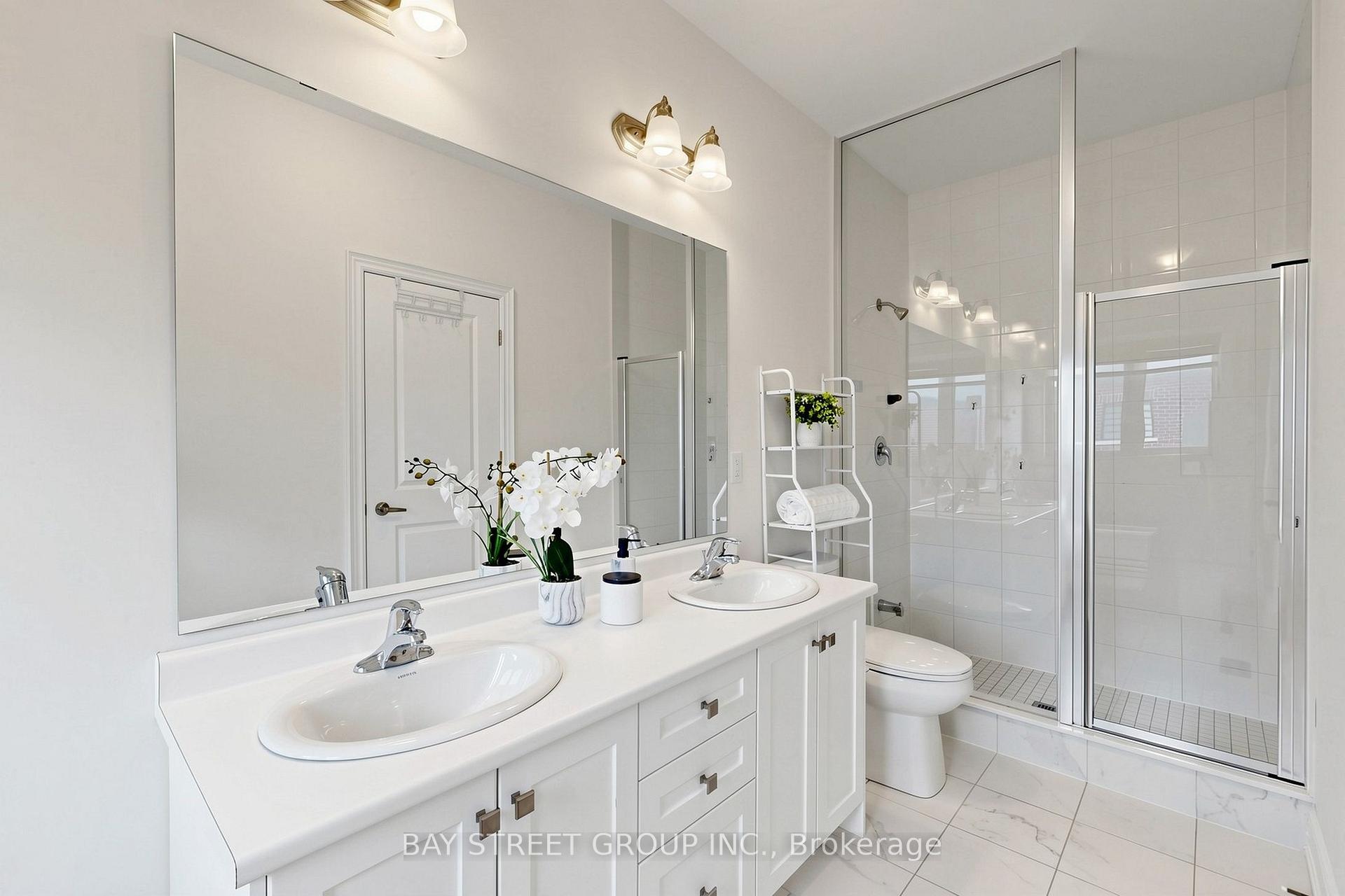 Photo 18 of 42 Bawden Drive, Richmond Hill, Rural Richmond Hill — HOMEH