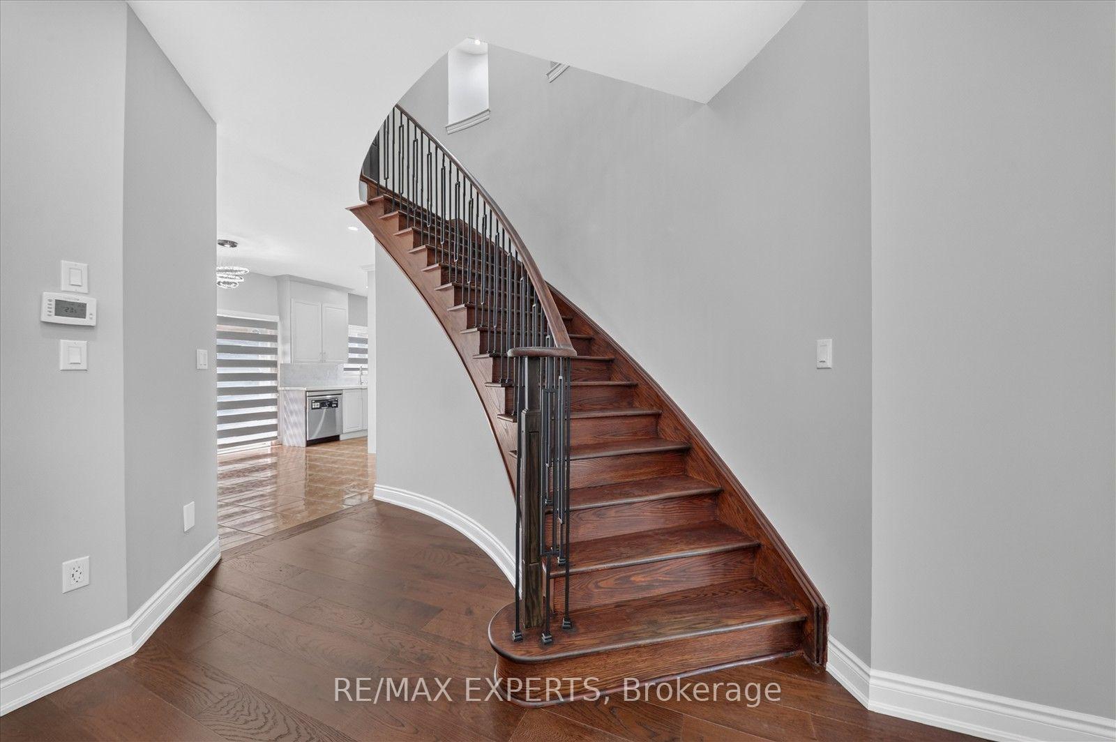 Photo 7 of 22 Arctic Willow Road, Brampton, Sandringham-Wellington — HOMEH