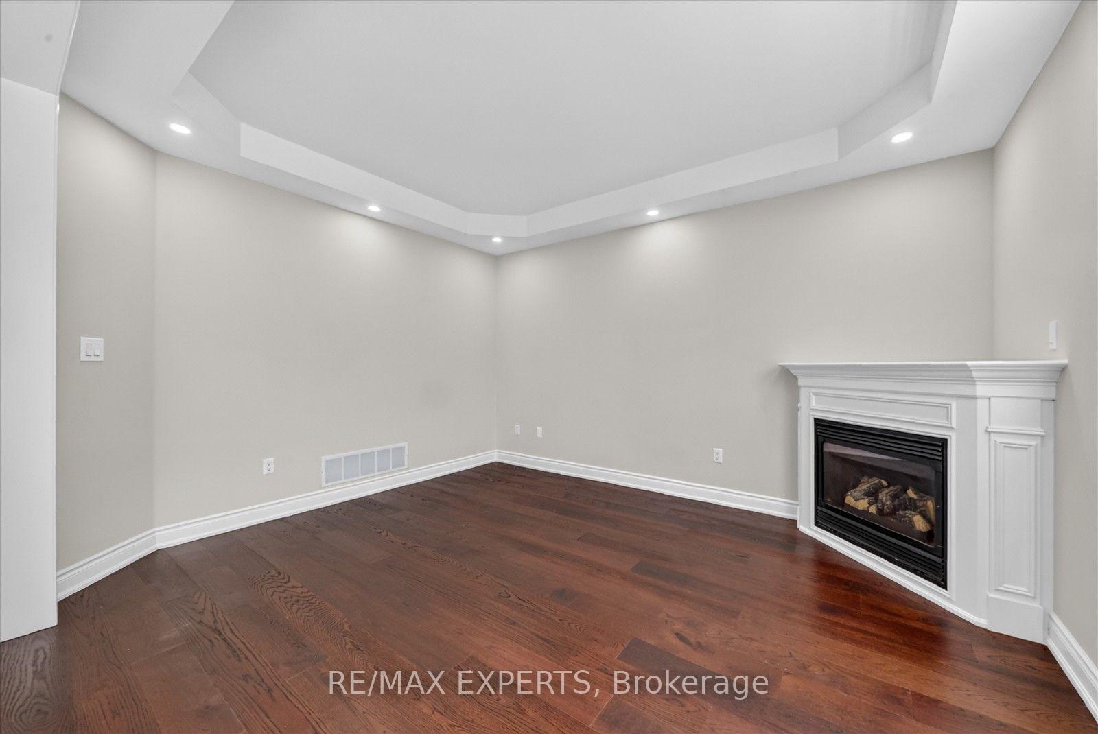 Photo 9 of 22 Arctic Willow Road, Brampton, Sandringham-Wellington — HOMEH