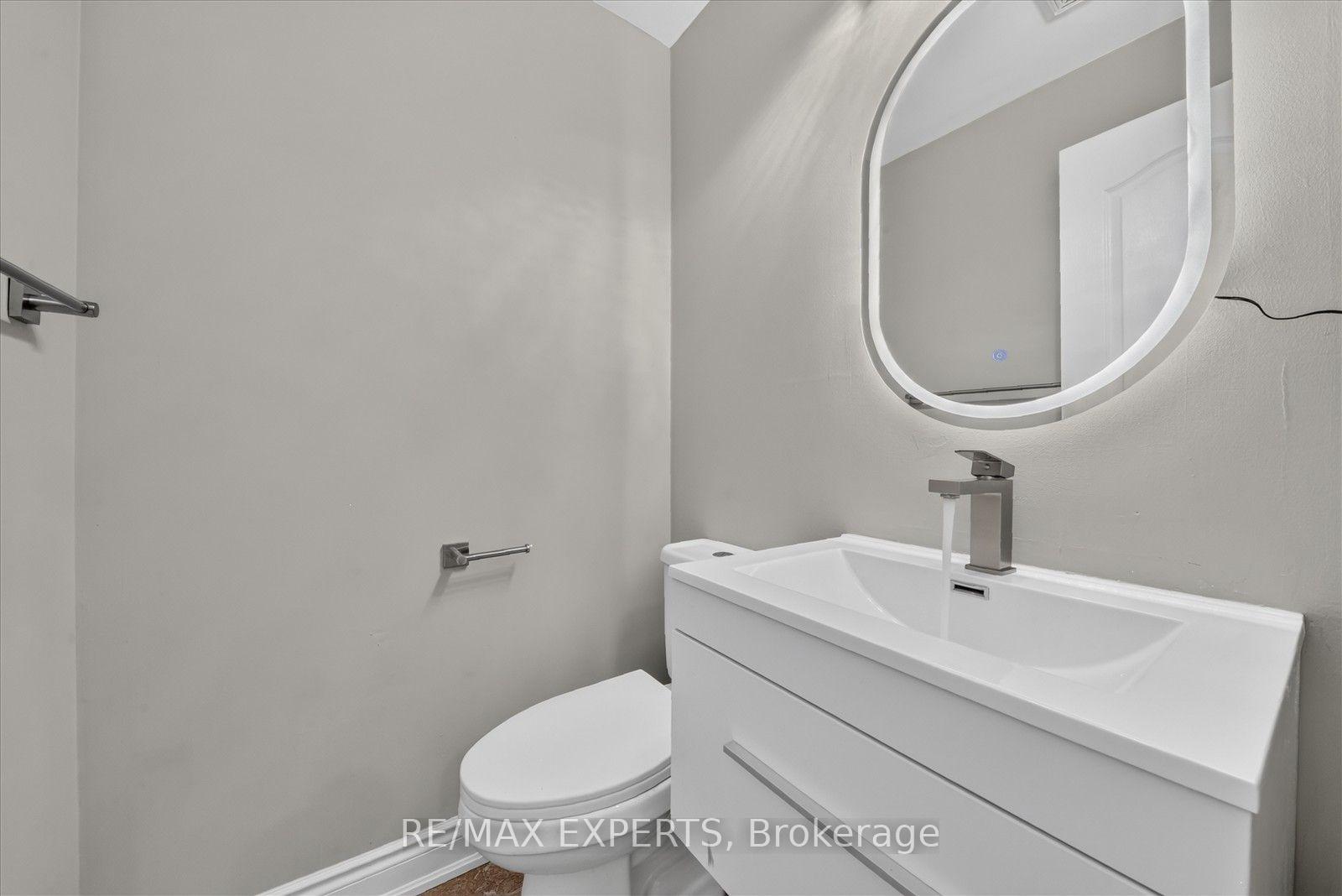 Photo 15 of 22 Arctic Willow Road, Brampton, Sandringham-Wellington — HOMEH