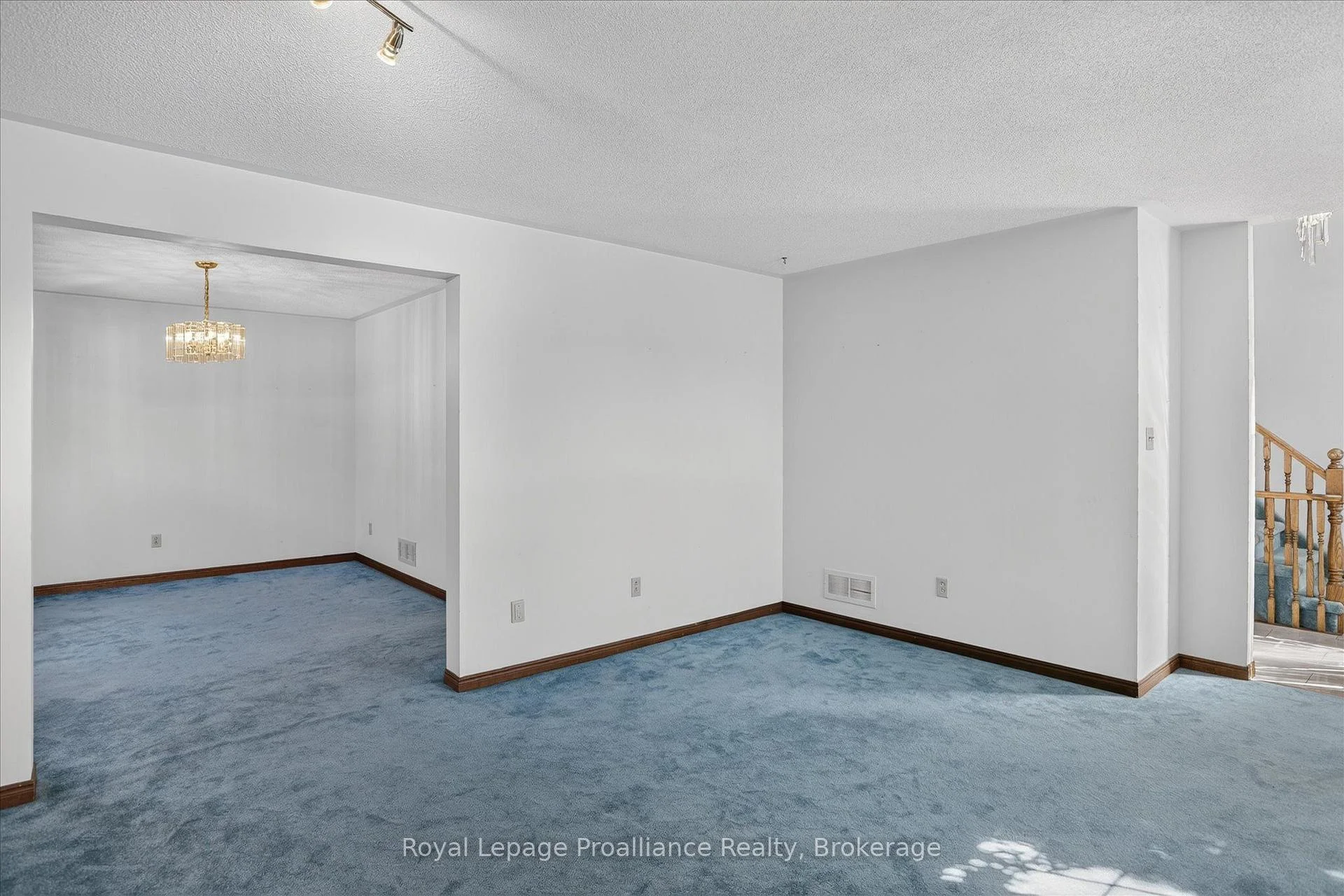 Photo 21 of 1664 Forster Avenue, Peterborough, Otonabee Ward 1 — HOMEH