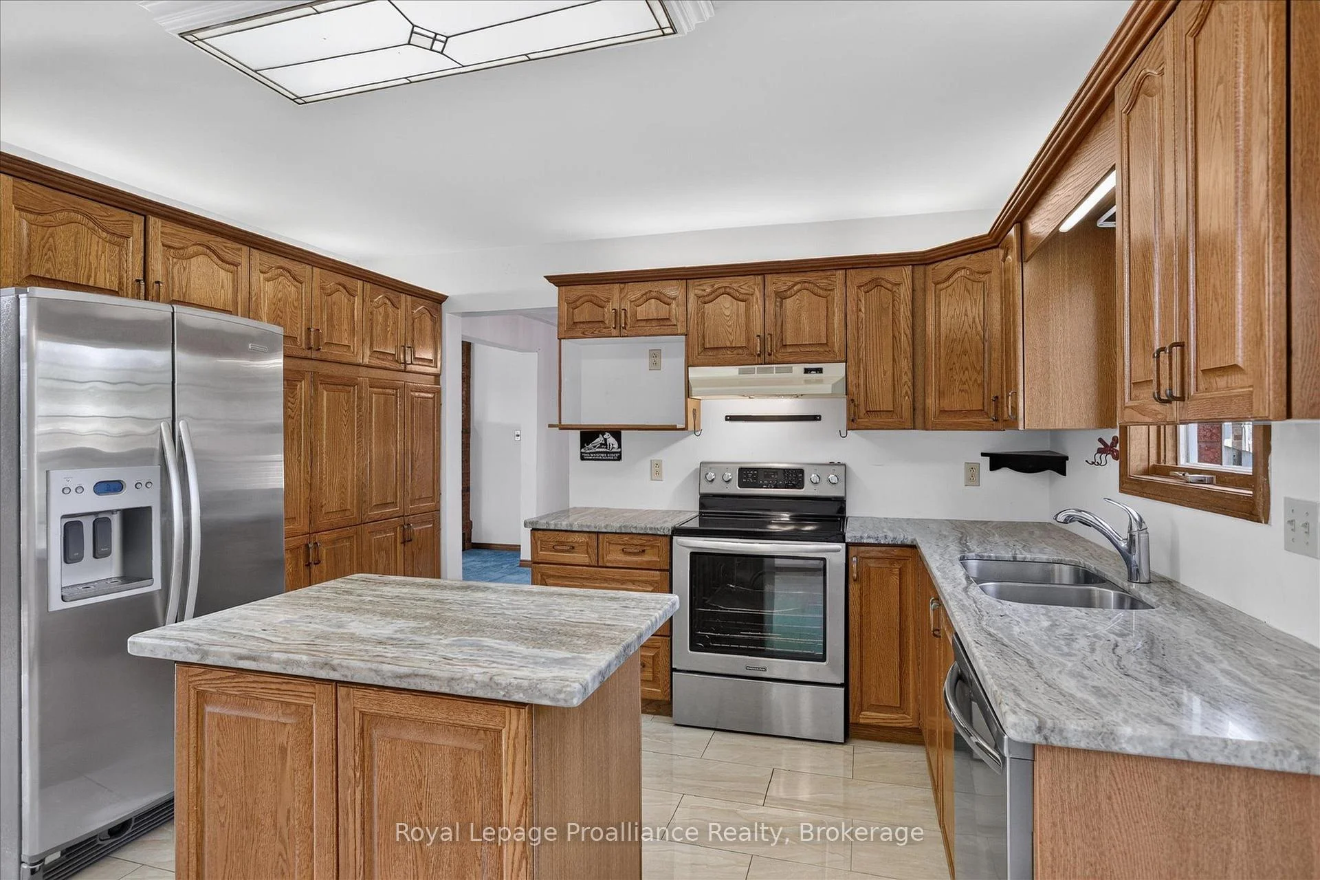 Photo 29 of 1664 Forster Avenue, Peterborough, Otonabee Ward 1 — HOMEH