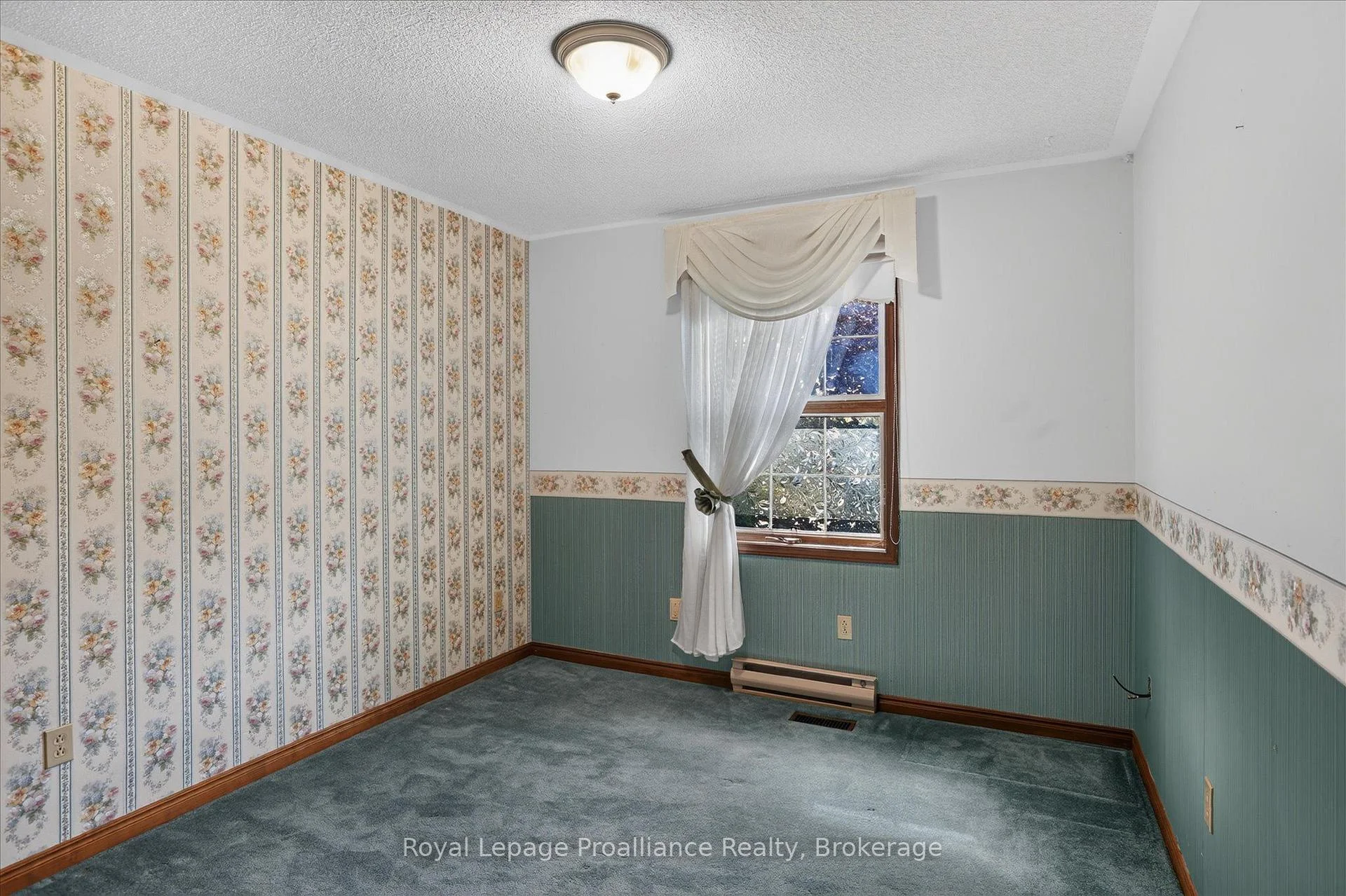 Photo 61 of 1664 Forster Avenue, Peterborough, Otonabee Ward 1 — HOMEH