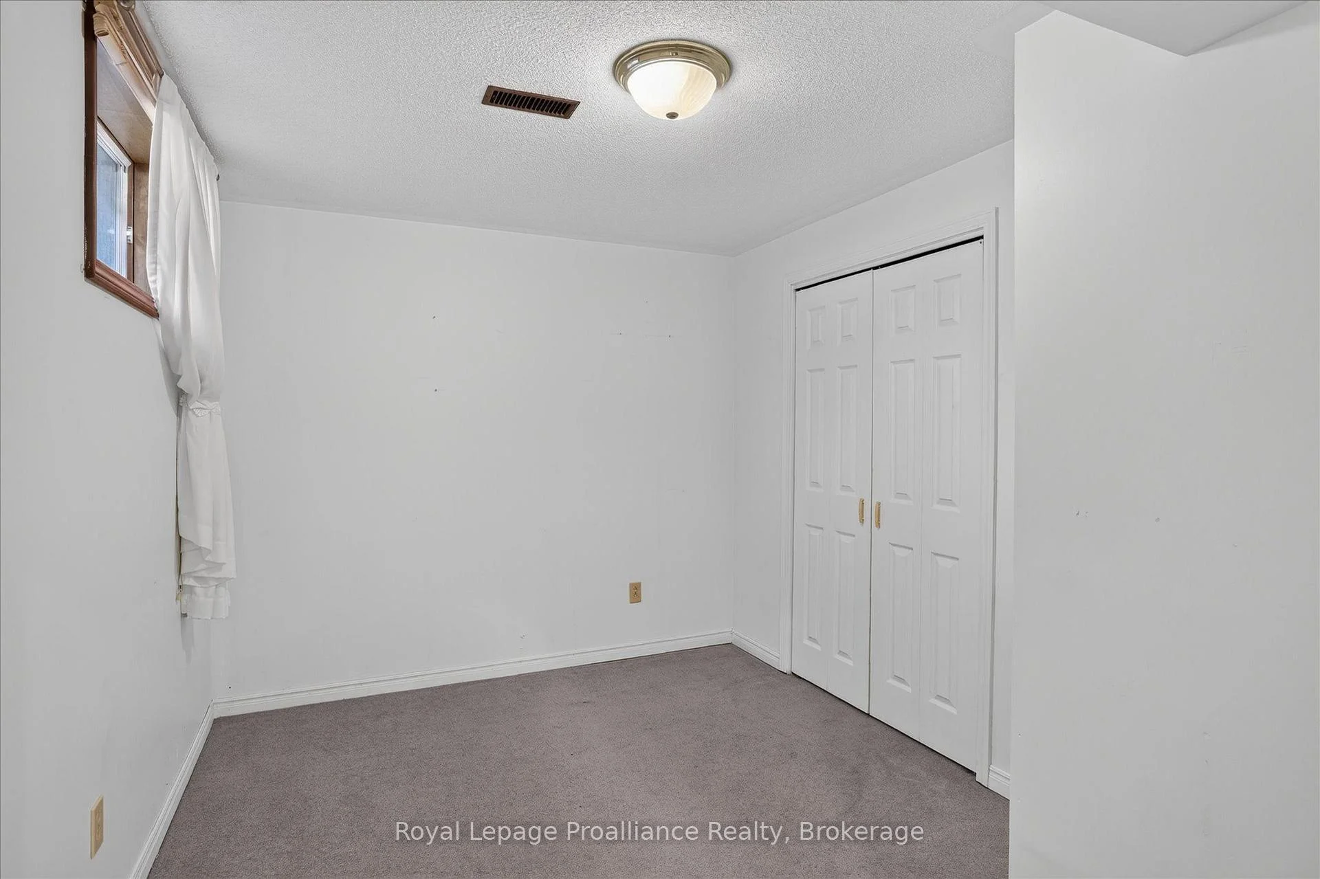Photo 77 of 1664 Forster Avenue, Peterborough, Otonabee Ward 1 — HOMEH