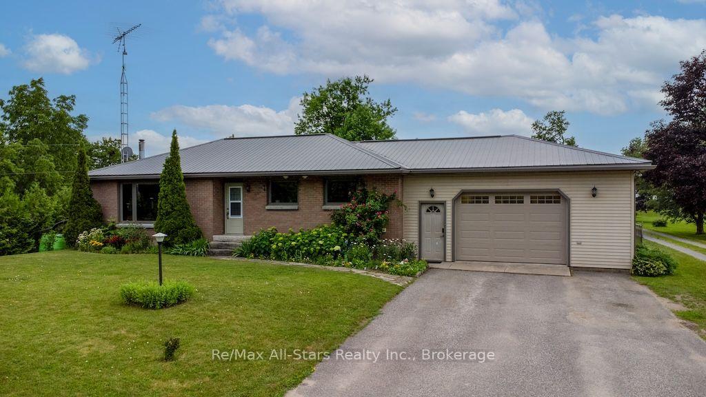 Photo 1 of 1571 Elm Tree Road, Kawartha Lakes, Lindsay — HOMEH