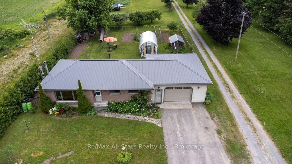 Photo 3 of 1571 Elm Tree Road, Kawartha Lakes, Lindsay — HOMEH