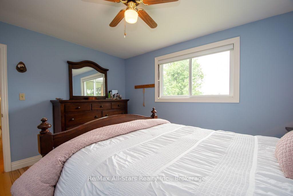 Photo 16 of 1571 Elm Tree Road, Kawartha Lakes, Lindsay — HOMEH