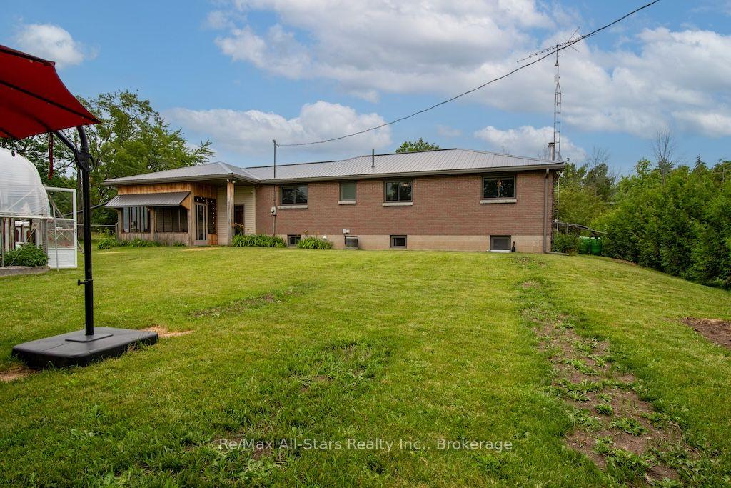 Photo 31 of 1571 Elm Tree Road, Kawartha Lakes, Lindsay — HOMEH