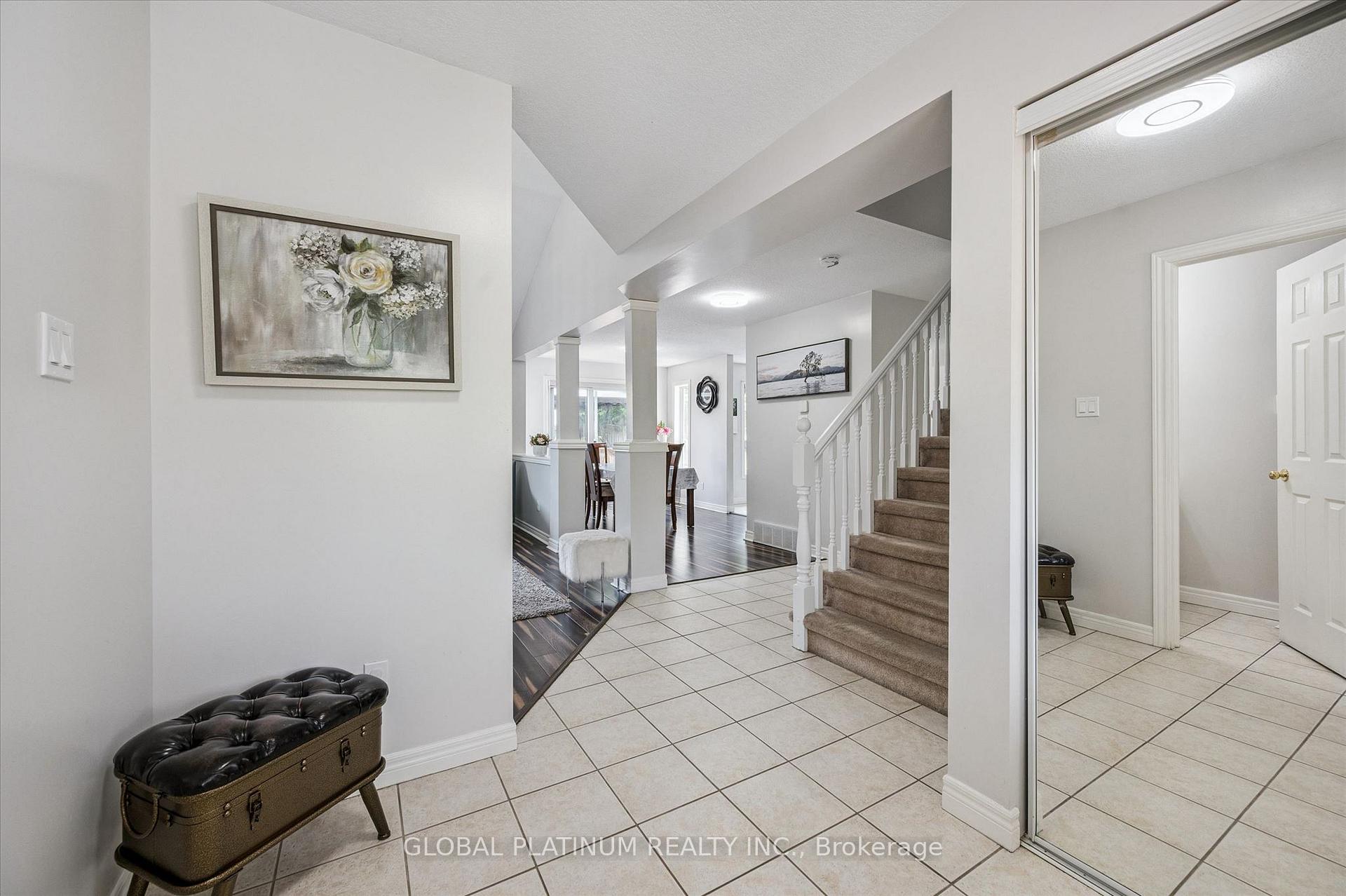 Photo 5 of 244 Doon South Drive, Kitchener, Doon South — HOMEH