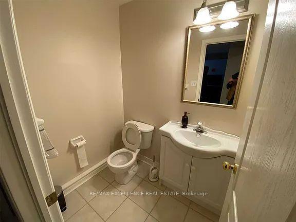 Photo 6 of 35 Mckenzie Crescent, Barrie, Ardagh — HOMEH