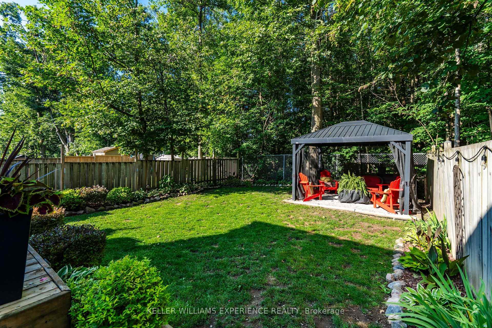 Photo 31 of Unit 9, 38 Kenwell Crescent, Barrie, Holly — HOMEH