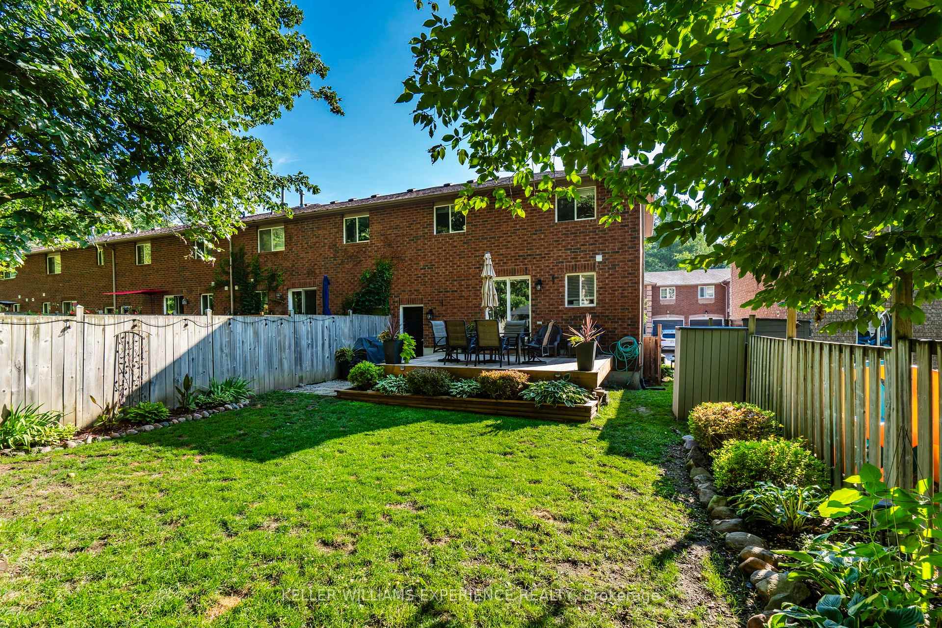 Photo 33 of Unit 9, 38 Kenwell Crescent, Barrie, Holly — HOMEH