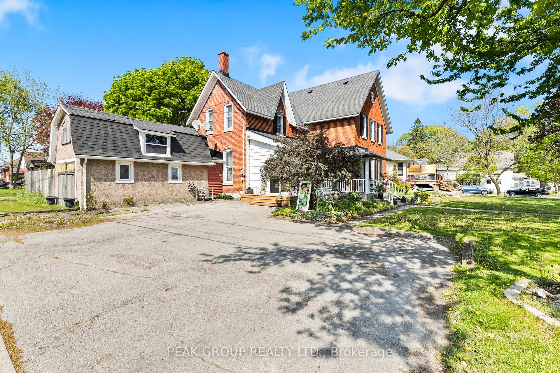 Photo 2 of 171 Killaly Street W, Port Colborne, Main Street — HOMEH