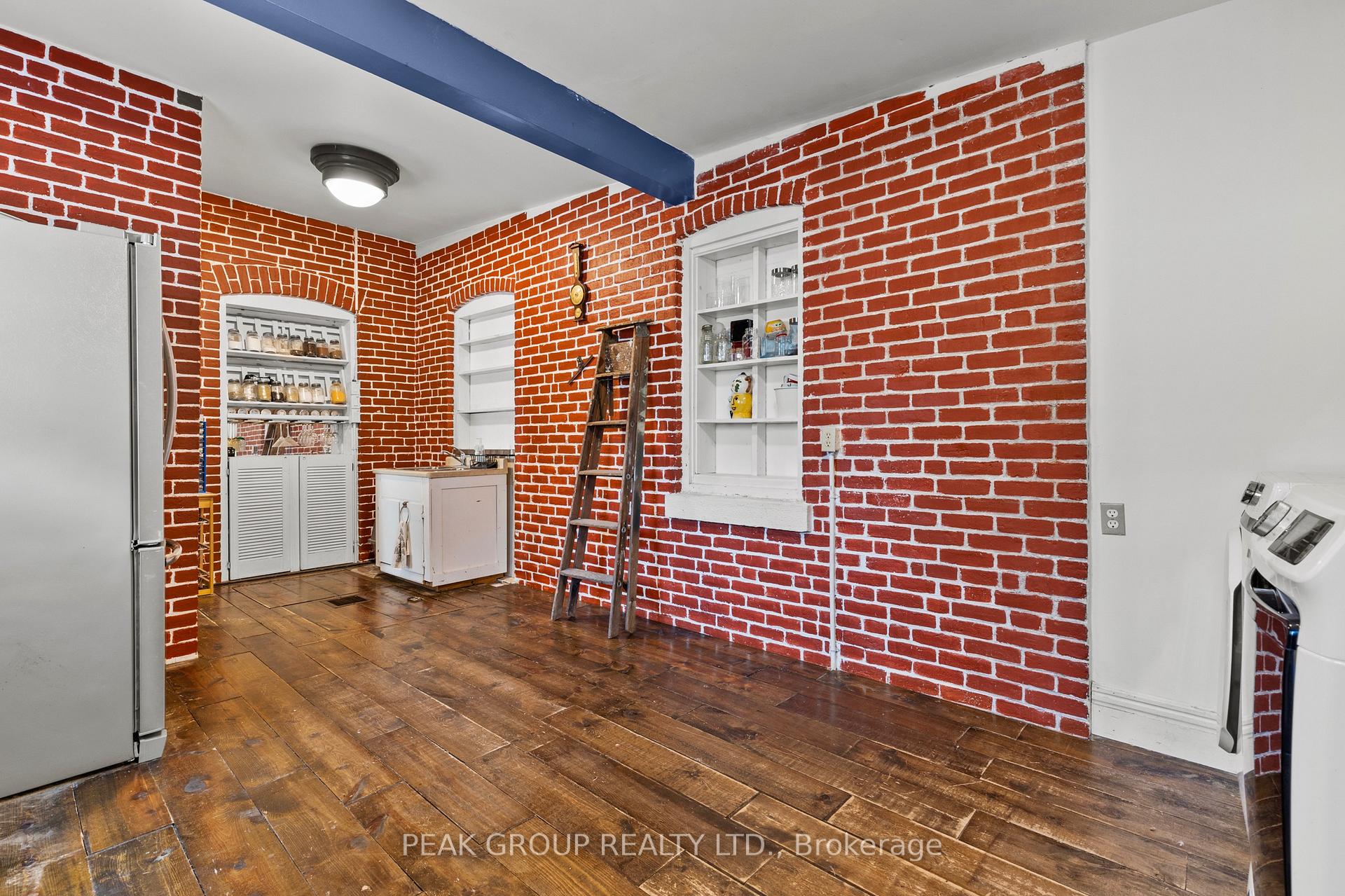 Photo 14 of 171 Killaly Street W, Port Colborne, Main Street — HOMEH