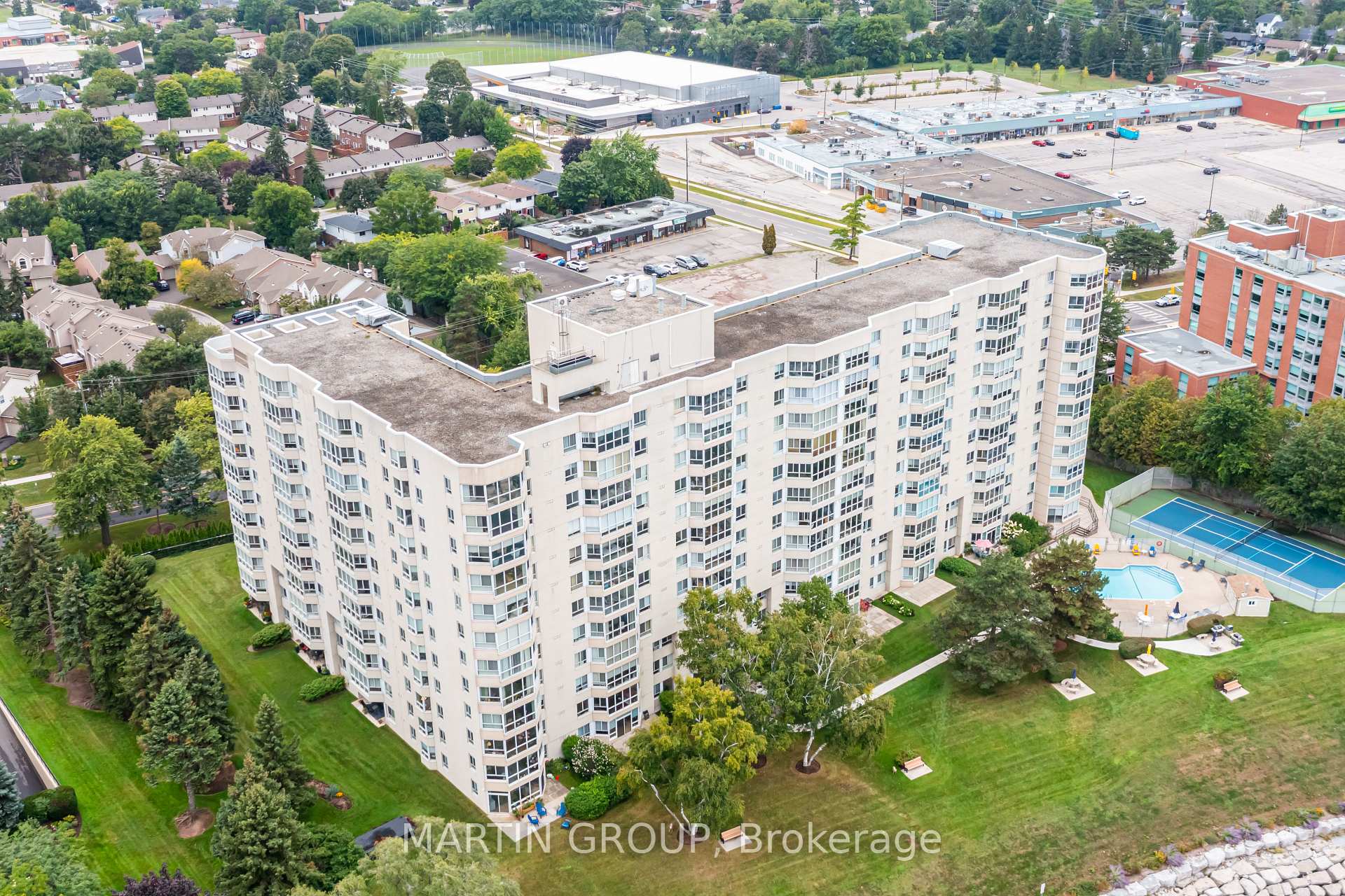 Photo 2 of Unit 1102, 5280 Lakeshore Road, Burlington, Appleby — HOMEH