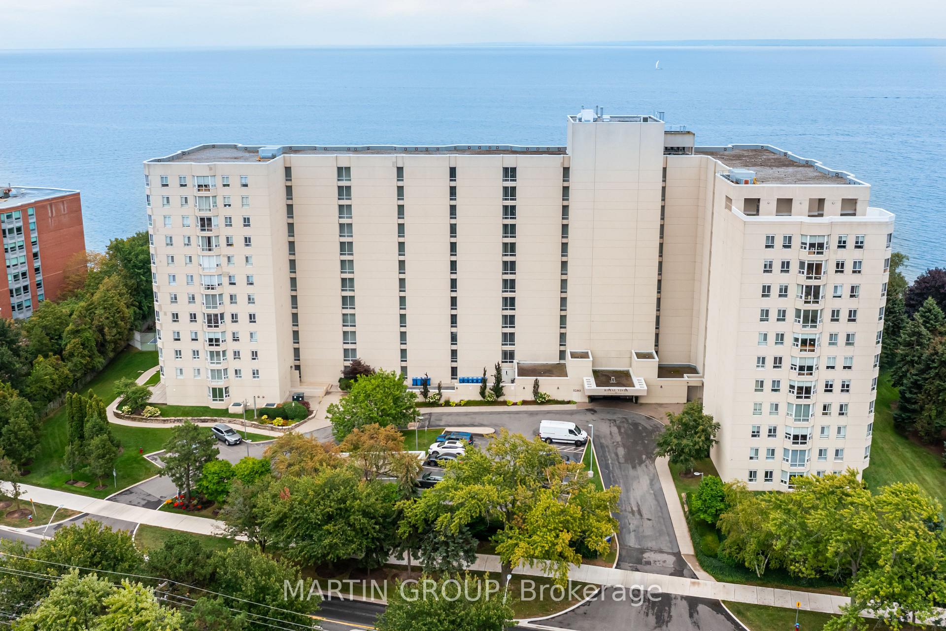 Photo 3 of Unit 1102, 5280 Lakeshore Road, Burlington, Appleby — HOMEH