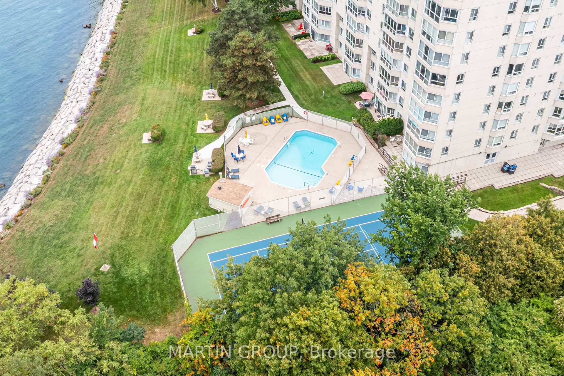 Photo 5 of Unit 1102, 5280 Lakeshore Road, Burlington, Appleby — HOMEH