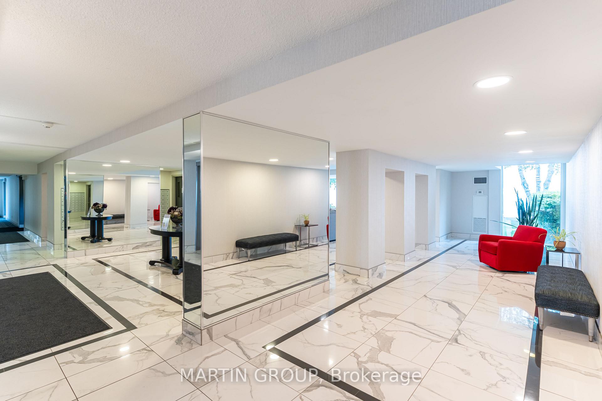 Photo 9 of Unit 1102, 5280 Lakeshore Road, Burlington, Appleby — HOMEH