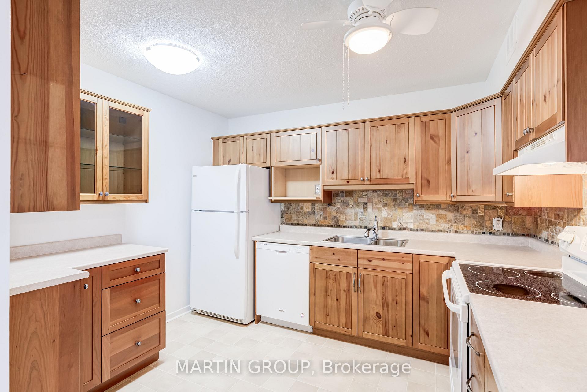 Photo 22 of Unit 1102, 5280 Lakeshore Road, Burlington, Appleby — HOMEH