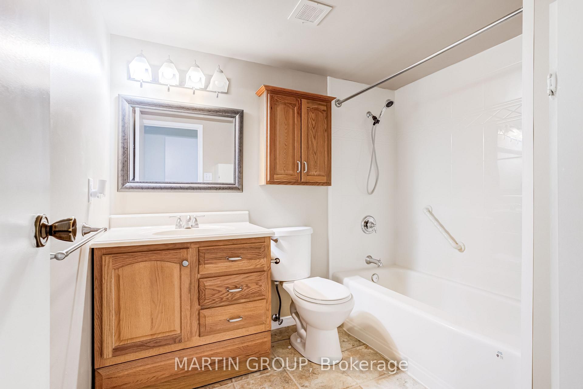 Photo 29 of Unit 1102, 5280 Lakeshore Road, Burlington, Appleby — HOMEH