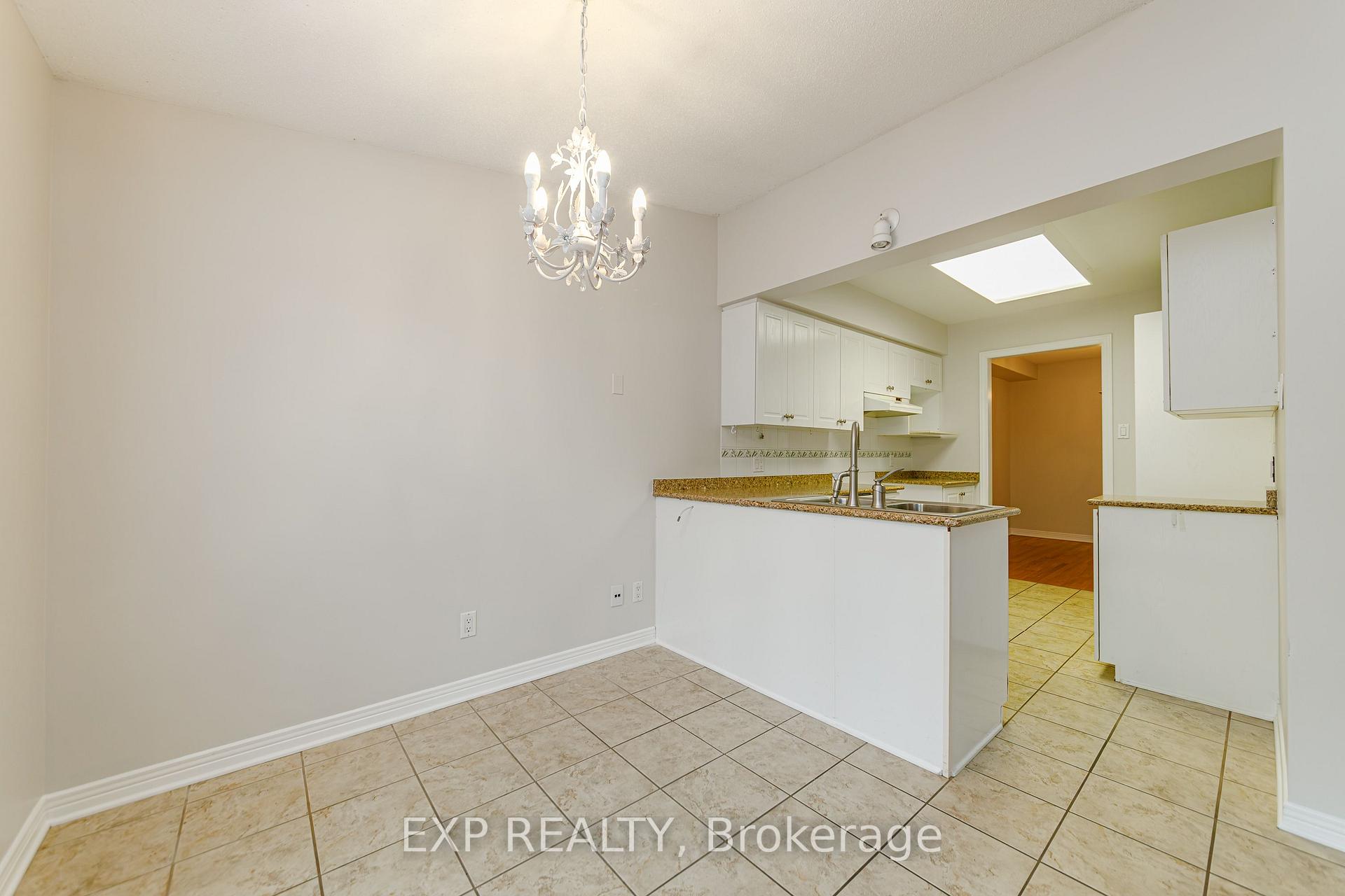 Photo 12 of 4412 Wildmint Square, Ottawa, Riverside South/Gloucester Glen — HOMEH