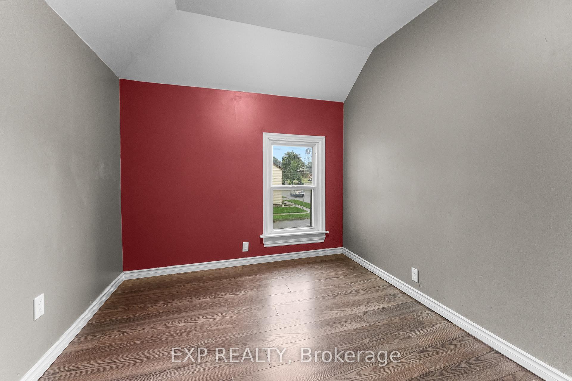 Photo 16 of 76 Bell Street, Port Colborne, Killaly East — HOMEH
