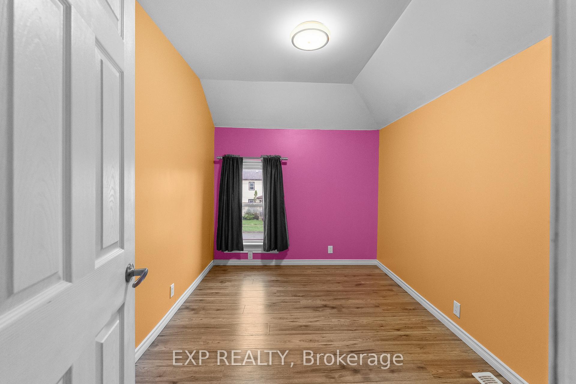 Photo 19 of 76 Bell Street, Port Colborne, Killaly East — HOMEH