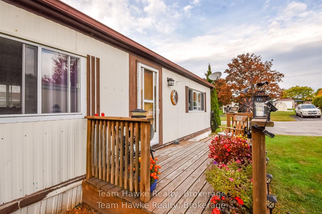 Photo 5 of 48 Northland Drive, Midland — HOMEH