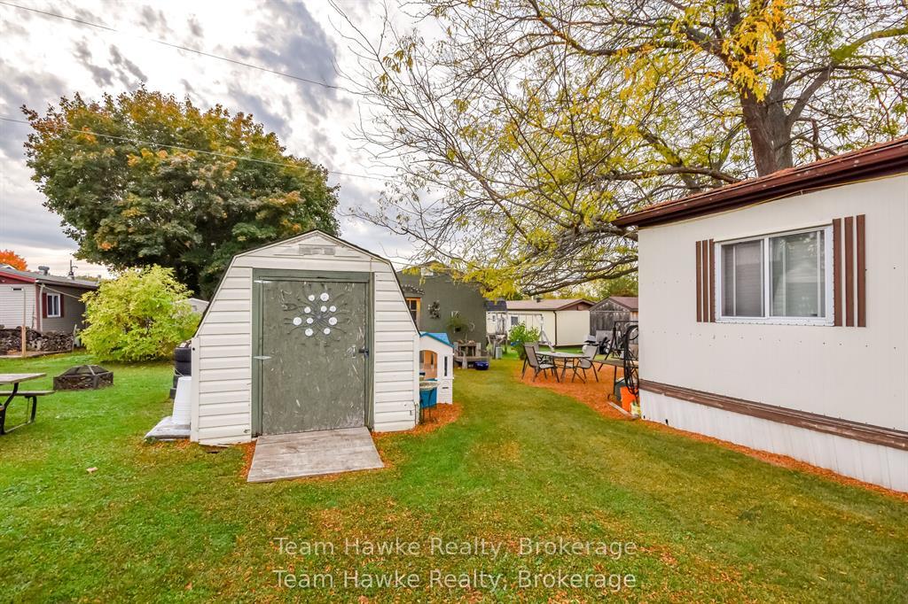 Photo 24 of 48 Northland Drive, Midland — HOMEH
