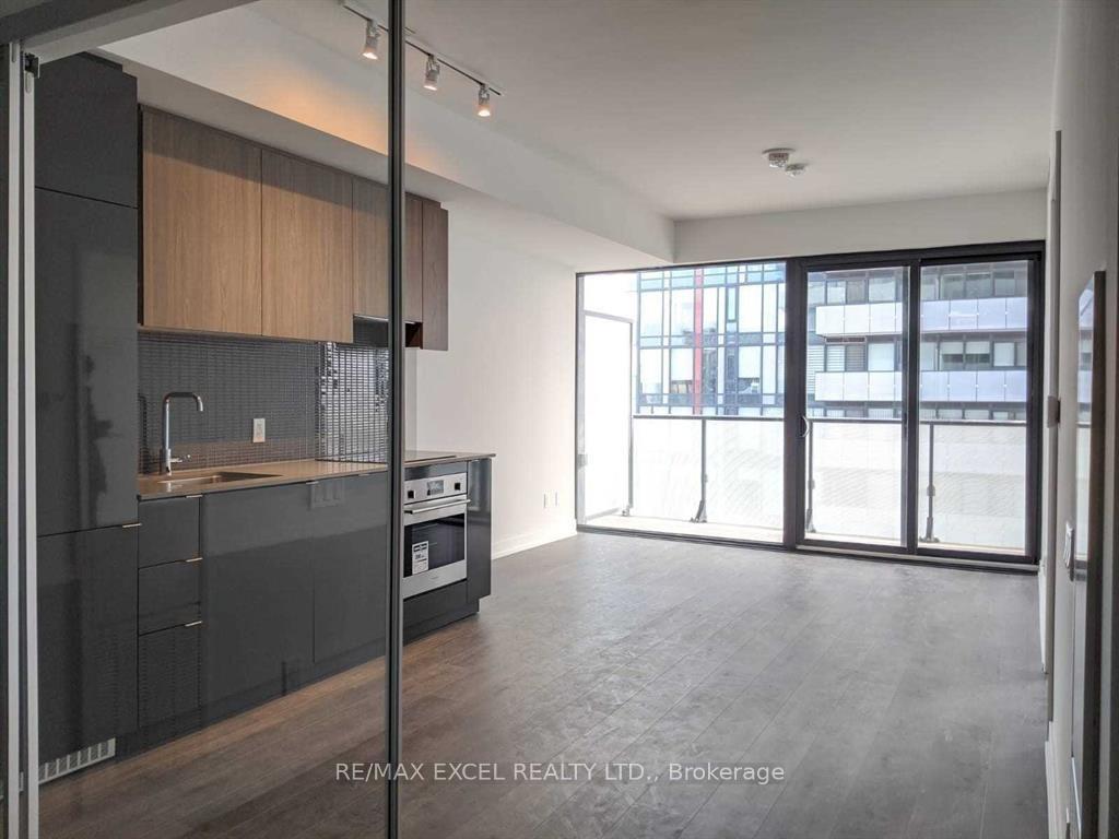 Photo 5 of Unit 2706, 161 Roehampton Avenue, Toronto, Mount Pleasant West — HOMEH