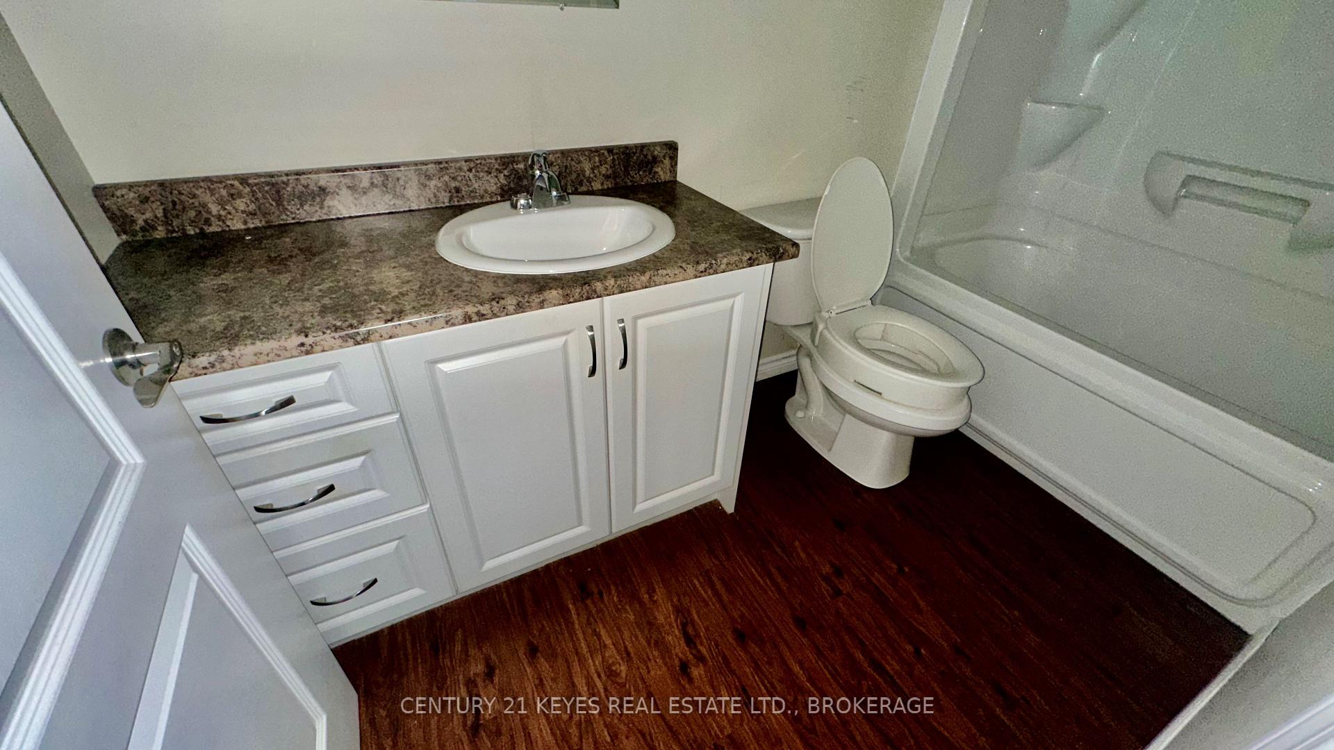 Photo 9 of Unit 101, 665 King Street W, Gananoque, Gananoque — HOMEH