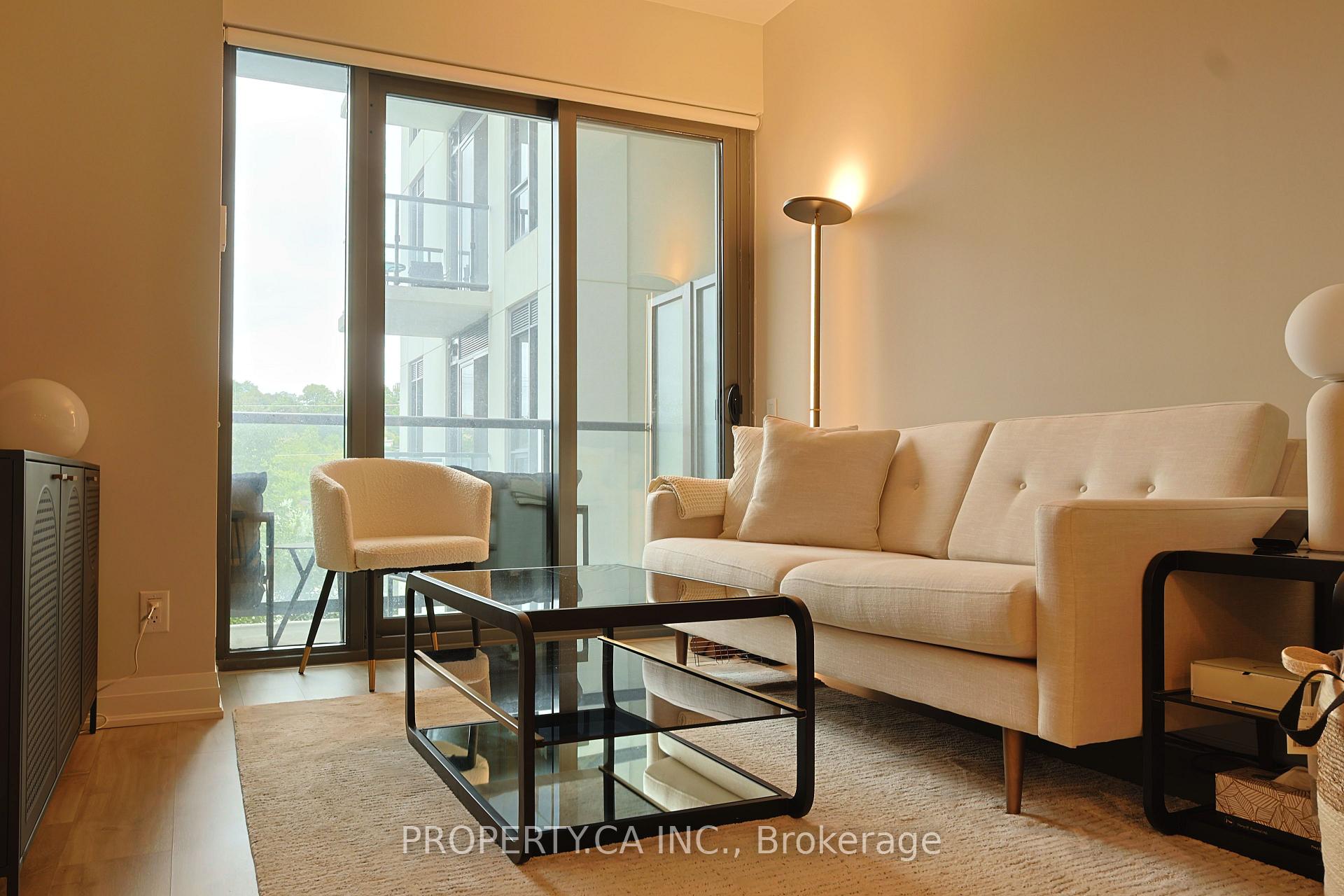 Photo 9 of Unit 424, 280 Howland Avenue, Toronto, The Annex — HOMEH