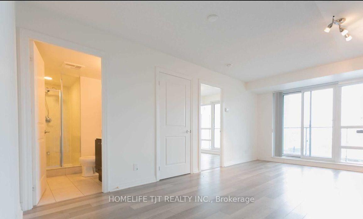 Photo 7 of Unit 601, 2015 Sheppard Avenue E, North York, Henry Farm — HOMEH