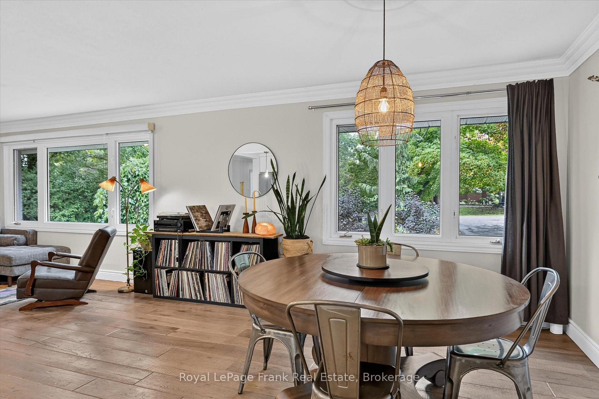 Photo 15 of 298 Cottonwood Drive, Peterborough, Monaghan Ward 2 — HOMEH